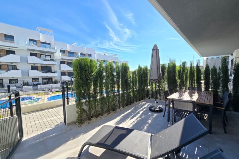 Продажа квартиры в Аликанте, Испания 2 спальни, 68м2 №142809 - фото 10