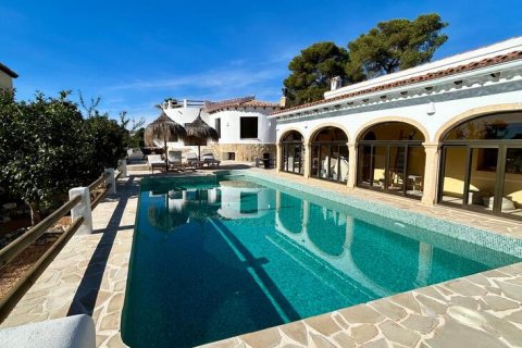 Villa pārdošanā Javea, Alicante, Spānijā 5 istabas, 361 m2 Nr. 142810 - attēls 2