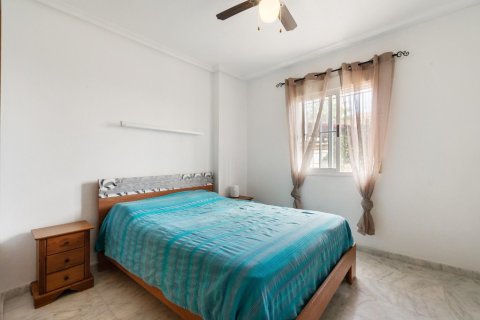 Villa in vendita a Alicante, Spagna 4 camere da letto, 253 mq. N° 145191 - foto 13