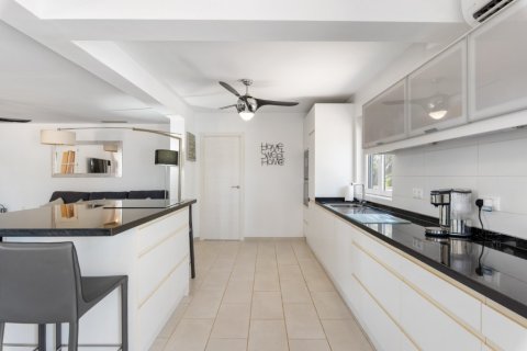 Finca till salu i Catral, Alicante, Spanien 4 sovrum, 540 kvm. Nr. 145629 - foto 11