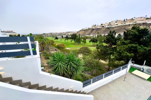 Apartament w Ciudad Quesada, Alicante, Hiszpania 4 sypialnie, 124 mkw. nr 135744 – zdjęcie 21