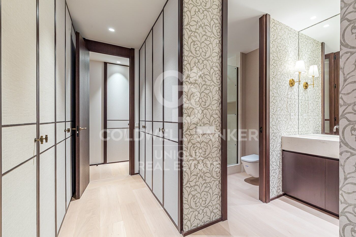 Квартира в Мадрид, Испания 4 спальни, 285м2 №178704