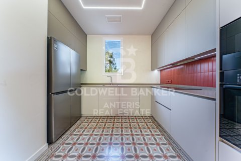 Apartment à vendre à Barcelona, Espagne, 4 chambres, 129 m2 No. 178705 - photo 9