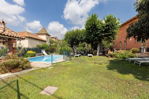 Land plot for sale in Parets del Vallès, Barcelona, Spain No. 182390 - photo 11