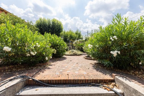Land plot for sale in Parets del Vallès, Barcelona, Spain No. 182390 - photo 6