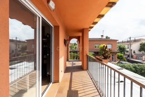 House zum Verkauf in Parets del Vallès, Barcelona, Spanien 6 Schlafzimmer, 320 m2 Nr. 182391 - Foto 26