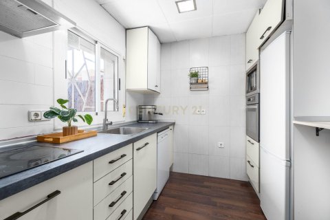 Продажа квартиры в Молле-дель-Вальес, Барселона, Испания 3 спальни, 78м2 №182392 - фото 14