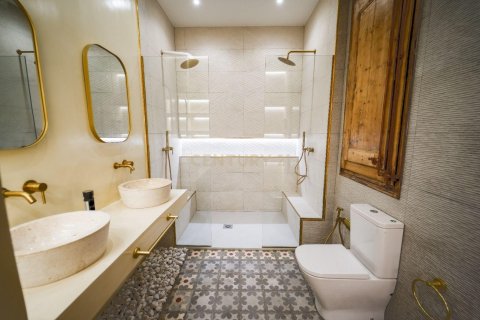 Dzīvoklis pārdošanā Barcelona, Spānijā 6 istabas, 301 m2 Nr. 182389 - attēls 29