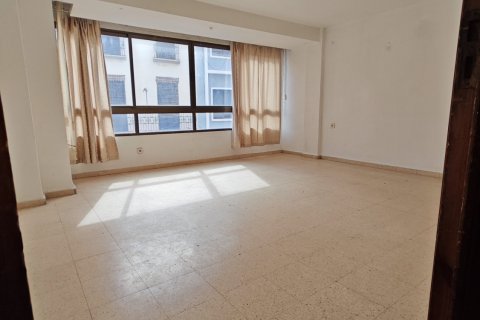 Appartamento a Oliva, Valencia, Spagna 4 camere da letto, 119 mq. N° 152974