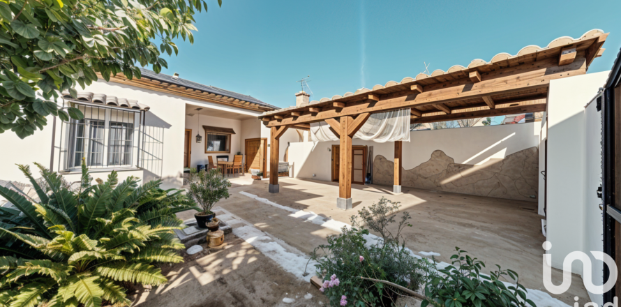 Сasa en Chiclana de la Frontera, Cádiz, España 3 dormitorios, 115 m2 No. 152975