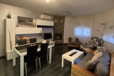 Talo myytävänä L'Ametlla de Mar, Tarragona, Espanja, 3 makuuhuonetta, 142 m2 No. 152973 - kuva 4