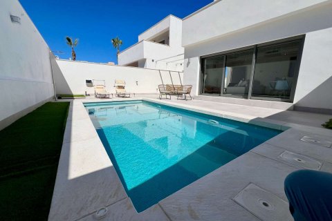 House à vendre à Orihuela, Alicante, Espagne, 3 chambres, 117.25 m2 No. 173726 - photo 14