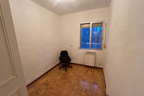 Lägenhet till salu i Madrid, Spanien 3 sovrum, 73 kvm. Nr. 141393 - foto 6