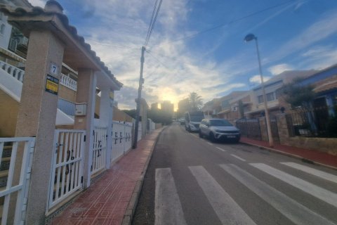 Bungalow till salu i La Mata, Alicante, Spanien Nr. 141391 - foto 26