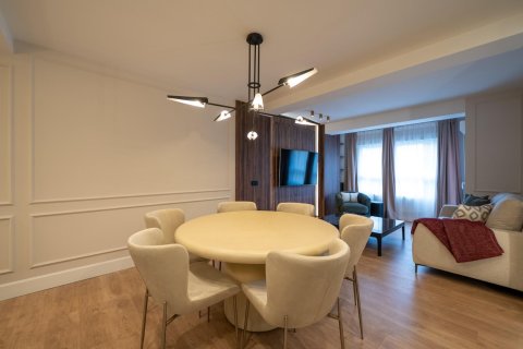 Lägenhet till salu i Madrid, Spanien 3 sovrum, 122 kvm. Nr. 141390 - foto 7