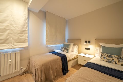 Lägenhet till salu i Madrid, Spanien 3 sovrum, 122 kvm. Nr. 141390 - foto 29