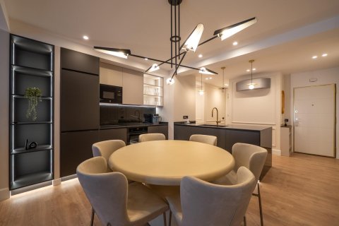 Lägenhet till salu i Madrid, Spanien 3 sovrum, 122 kvm. Nr. 141390 - foto 10