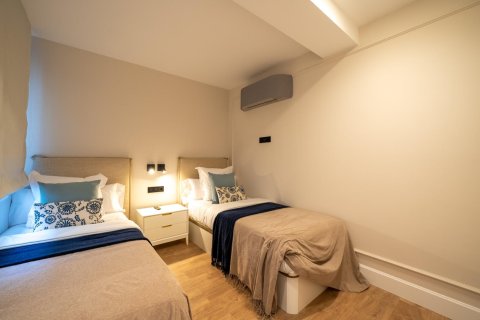 Lägenhet till salu i Madrid, Spanien 3 sovrum, 122 kvm. Nr. 141390 - foto 27