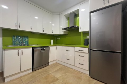 Apartment for sale Torrevieja, Alicante, Spain 4 bedrooms, 113 sq.m. No. 109290 - photo 13