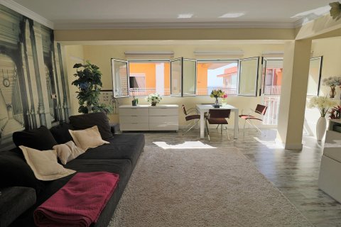 Apartment for sale Torrevieja, Alicante, Spain 3 bedrooms, 108 sq.m. No. 115618 - photo 3
