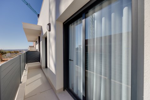 Villa pārdošanā Torrevieja, Alicante, Spānijā 3 istabas, 141 m2 Nr. 156287 - attēls 2