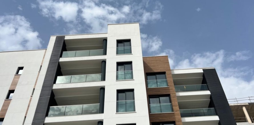 Apartament w Pilar de la Horadada, Alicante, Hiszpania 2 sypialnie, 87 mkw. nr 187658