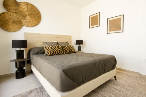 Продажа дома в Сан-Фульхенсио, Аликанте, Испания 3 спальни, 91.9м2 №175653 - фото 11