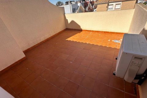 Kaupunkipientalo myytävänä Torre de la Horadada, Alicante, Espanja, 3 makuuhuonetta,  No. 138566 - kuva 13