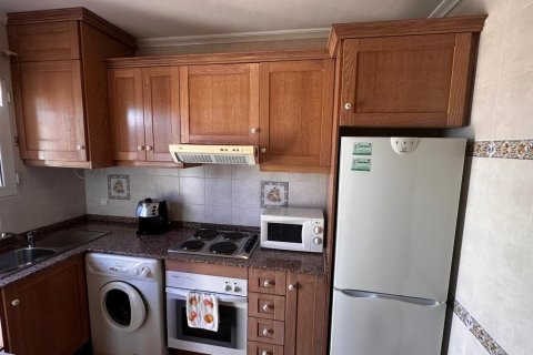 Kaupunkipientalo myytävänä Torre de la Horadada, Alicante, Espanja, 3 makuuhuonetta,  No. 138566 - kuva 5