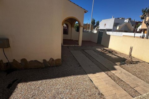 Kaupunkipientalo myytävänä Torre de la Horadada, Alicante, Espanja, 3 makuuhuonetta,  No. 138566 - kuva 15