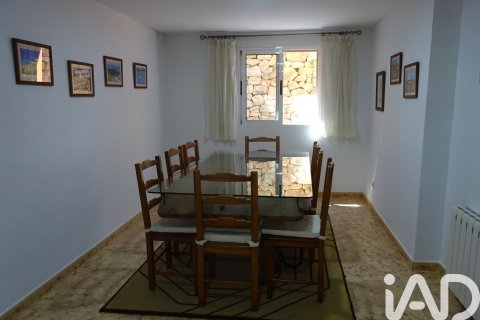 Dom w Denia, Alicante, Hiszpania 3 sypialnie, 215 mkw. nr 152895 – zdjęcie 19