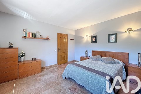 Hus till salu i Vallromanes, Barcelona, Spanien 5 sovrum, 498 kvm. Nr. 152896 - foto 22