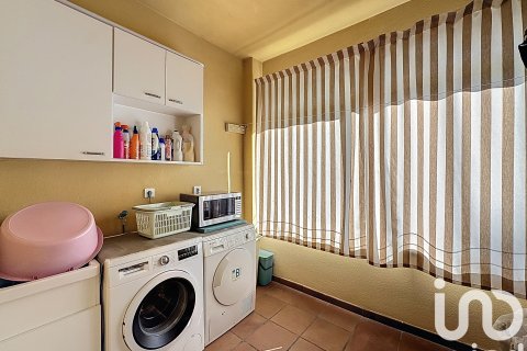 Hus till salu i Vallromanes, Barcelona, Spanien 5 sovrum, 498 kvm. Nr. 152896 - foto 30