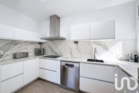 Hus till salu i Vallromanes, Barcelona, Spanien 5 sovrum, 498 kvm. Nr. 152896 - foto 11