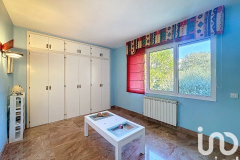 Hus till salu i Vallromanes, Barcelona, Spanien 5 sovrum, 498 kvm. Nr. 152896 - foto 25