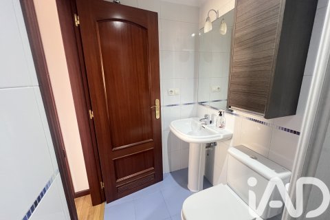 Wohnung zum Verkauf in Oviedo, Asturias, Spanien 2 Schlafzimmer, 79 m2 Nr. 152892 - Foto 22