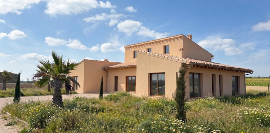 Finca in Campos, Mallorca, Spain 4 bedrooms, 230 sq.m. No. 164442