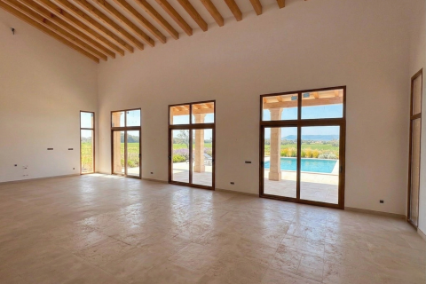 Finca for sale in Campos, Mallorca, Spain 4 bedrooms, 230 sq.m. No. 164442 - photo 3