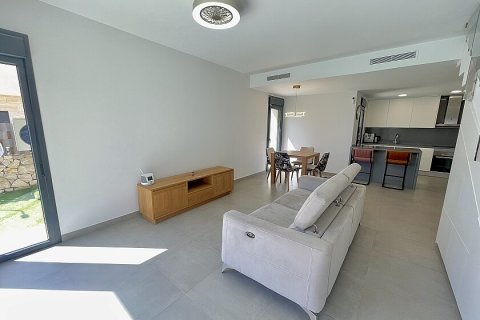 Villa for sale Pilar de la Horadada, Alicante, Spain 3 bedrooms, 136 sq.m. No. 113775 - photo 12