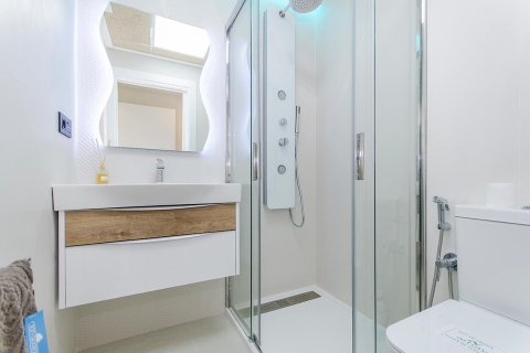 Bungalowi myytävänä Torrevieja, Alicante, Espanja, 2 makuuhuonetta, 63 m2 No. 76787 - kuva 18