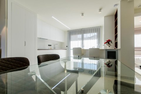 Bungalowi myytävänä Torrevieja, Alicante, Espanja, 2 makuuhuonetta, 63 m2 No. 76787 - kuva 13