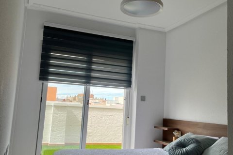 Penthäuser zum Verkauf in La Mata, Alicante, Spanien 2 Schlafzimmer, 82 m2 Nr. 160645 - Foto 11