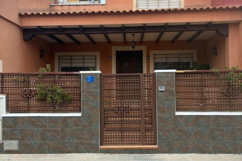 Hus i Algorfa, Alicante, Spanien 3 sovrum, 187 kvm. Nr. 160644