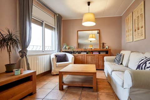 Wohnung zum Verkauf in Molins de Rei, Barcelona, Spanien 2 Schlafzimmer, 79 m2 Nr. 173982 - Foto 4