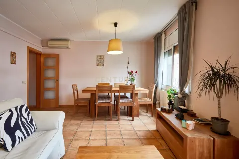 Wohnung zum Verkauf in Molins de Rei, Barcelona, Spanien 2 Schlafzimmer, 79 m2 Nr. 173982 - Foto 6