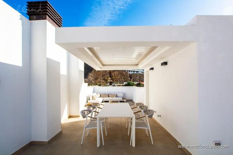 Townhouse for sale in Rincon de la Victoria, Malaga, Spain 4 bedrooms, 267 sq.m. No. 160547 - photo 6