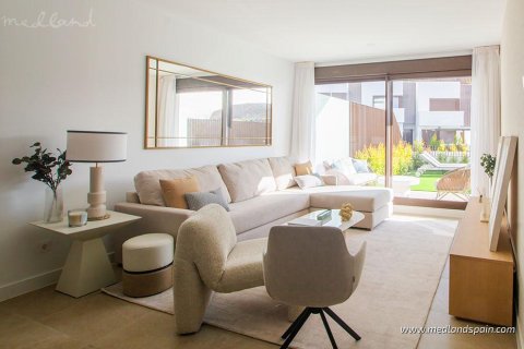 Townhouse for sale in Rincon de la Victoria, Malaga, Spain 4 bedrooms, 267 sq.m. No. 160547 - photo 7