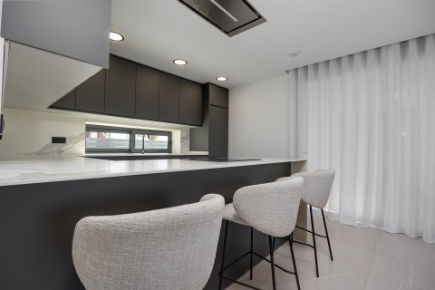 Продажа виллы в Торревьеха, Аликанте, Испания 3 спальни, 141м2 №163959 - фото 10