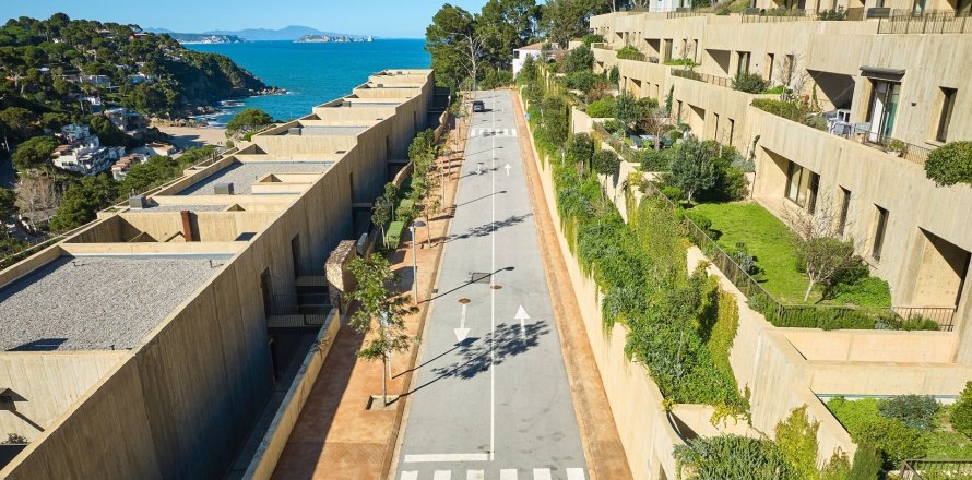 Appartamento a Begur, Girona, Spagna 4 camere da letto, 164 mq. N° 182673