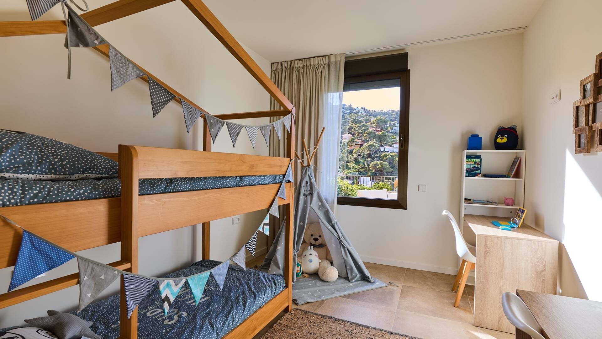 Apartament w Begur, Girona, Hiszpania 4 sypialnie, 164 mkw. nr 182673